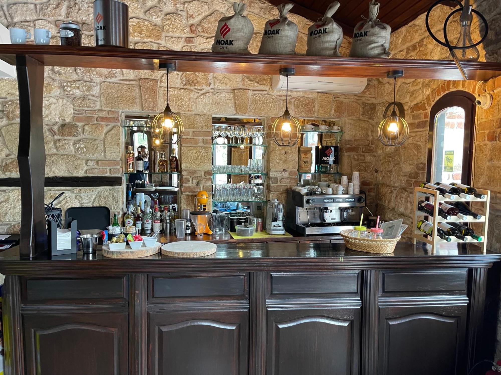 Samel Hotel Siviri